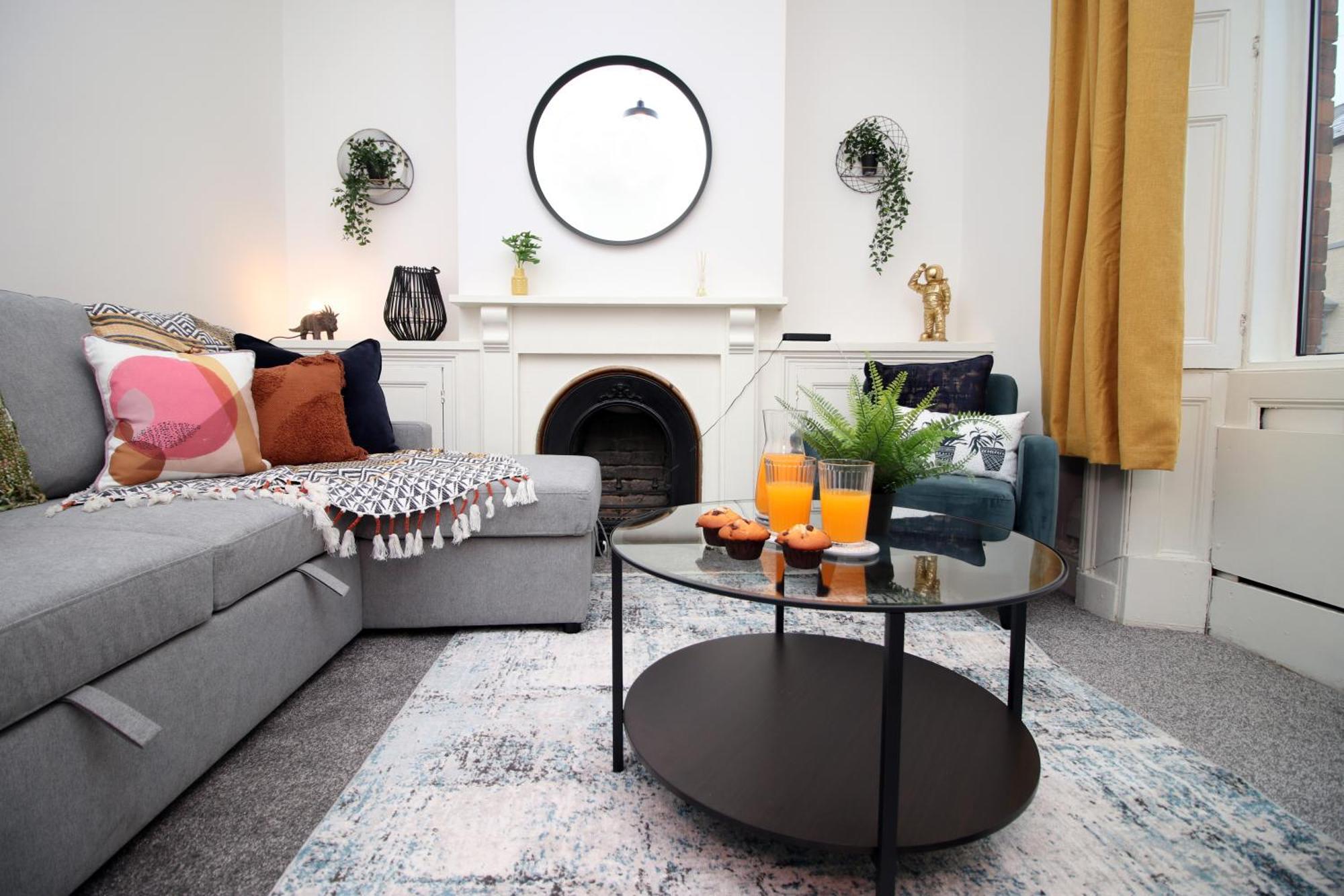 Spacious 4 Bedroom House - Moira Lodge By Ty Sa Cardiff Exteriér fotografie